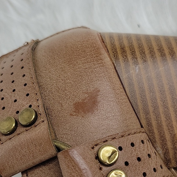 QUPID‎ Brown Zipper Ankle Studded Boots Size 6.5 - Picture 7 of 8